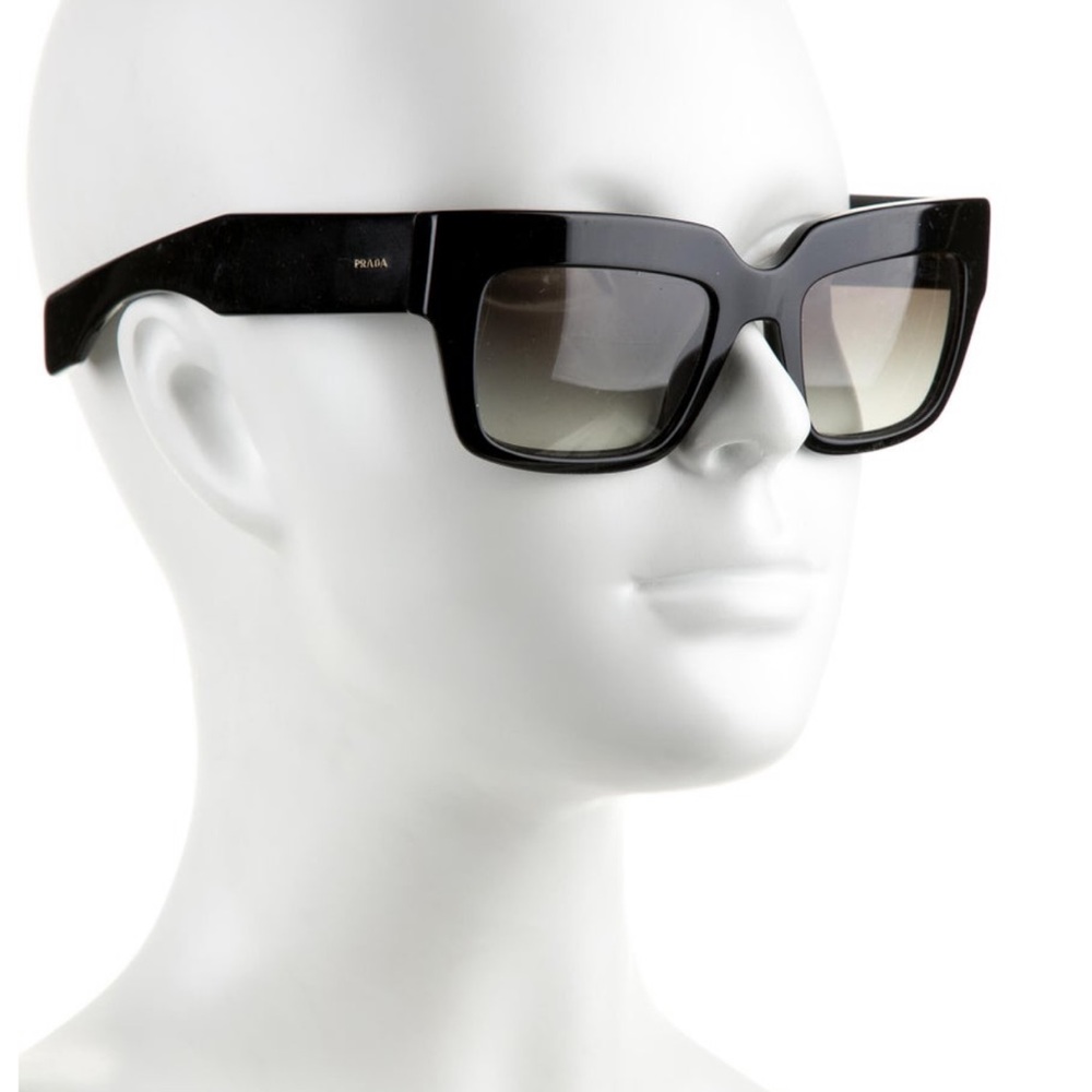 Real real Authenticated Prada square sunglasses